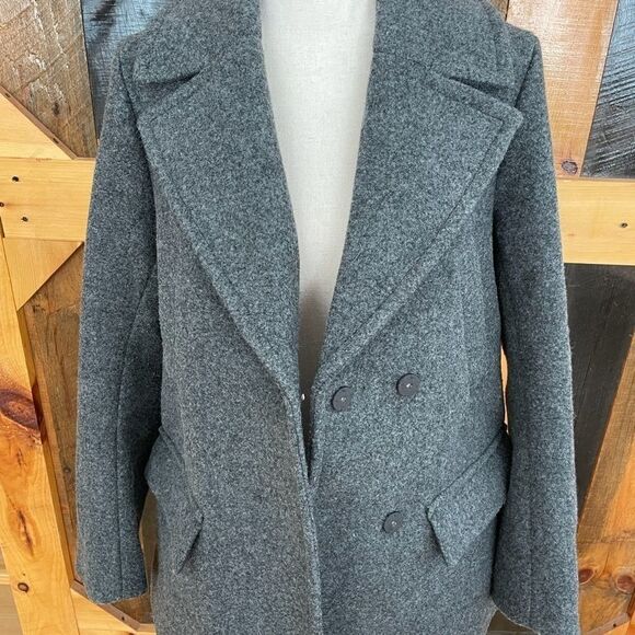H & M snap front gray jacket, size 2 - Picture 4 of 6